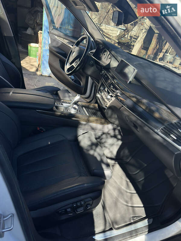 Позашляховик / Кросовер BMW X5 2014 в Березані