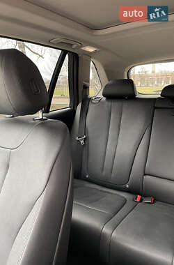 Внедорожник / Кроссовер BMW X5 2015 в 