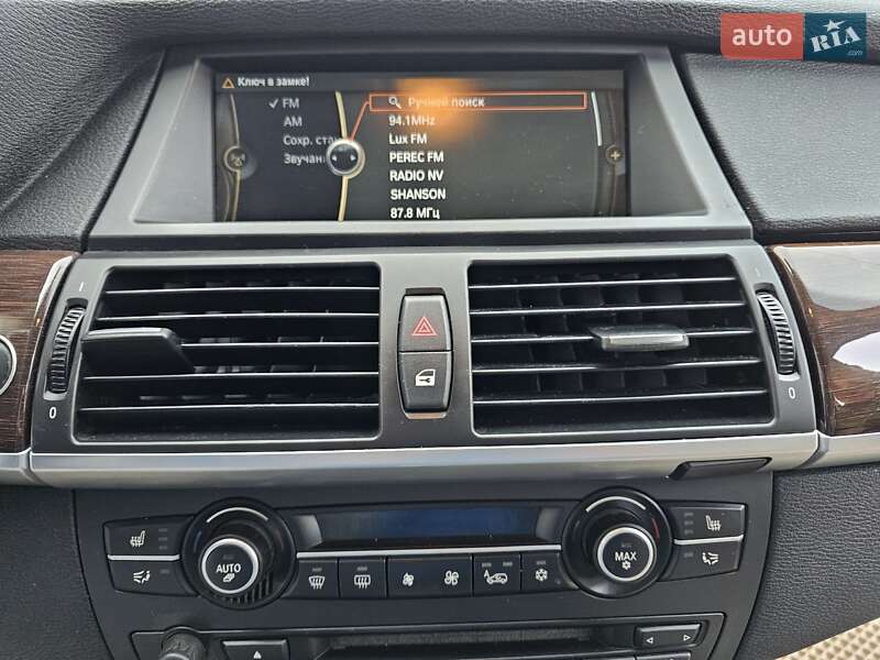 Позашляховик / Кросовер BMW X5 2011 в Запоріжжі