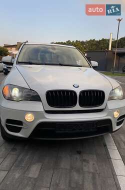 Позашляховик / Кросовер BMW X5 2010 в Луцьку