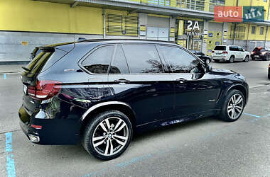 Позашляховик / Кросовер BMW X5 2017 в 