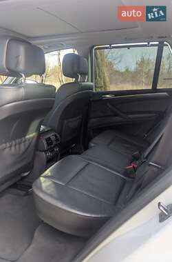 Внедорожник / Кроссовер BMW X5 2012 в Калуше