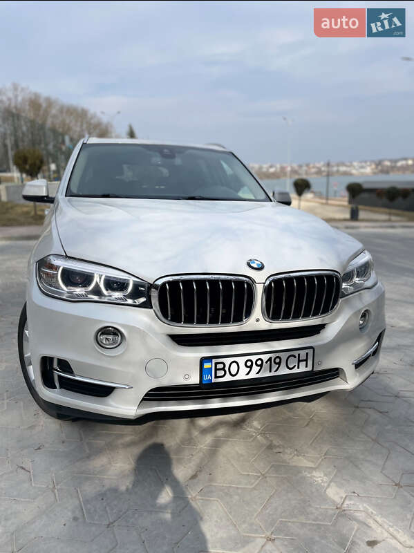 Позашляховик / Кросовер BMW X5 2015 в Тернополі