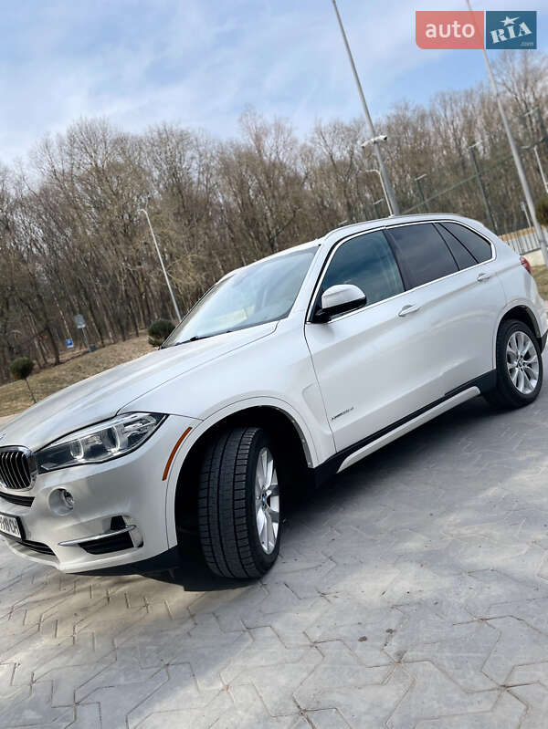 Позашляховик / Кросовер BMW X5 2015 в Тернополі