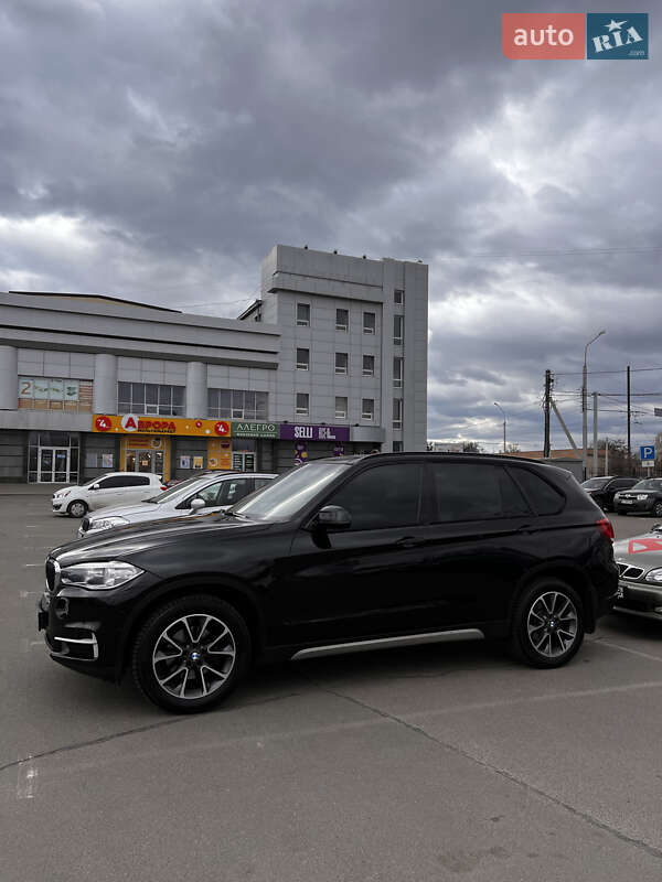 Позашляховик / Кросовер BMW X5 2013 в Полтаві