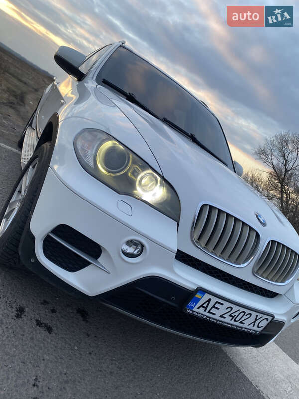 Внедорожник / Кроссовер BMW X5 2011 в Днепре