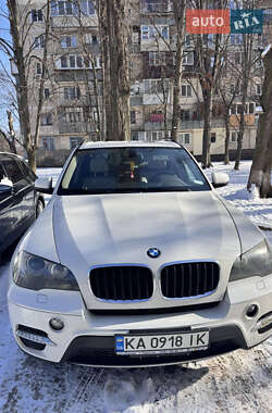 Внедорожник / Кроссовер BMW X5 2011 в 