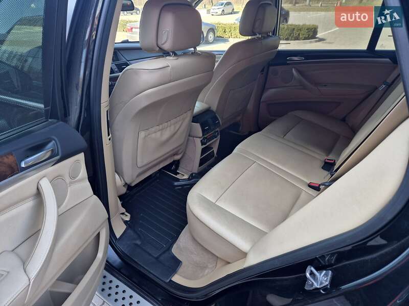 Внедорожник / Кроссовер BMW X5 2012 в Виннице