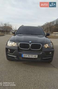 Внедорожник / Кроссовер BMW X5 2010 в Житомире
