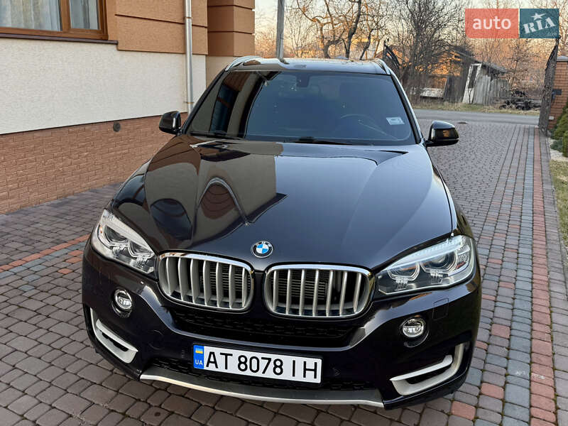 Позашляховик / Кросовер BMW X5 2017 в Коломиї