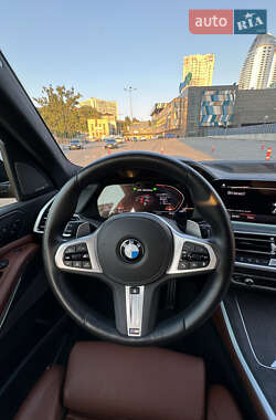 Позашляховик / Кросовер BMW X5 2022 в 