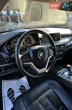 Внедорожник / Кроссовер BMW X5 2015 в 