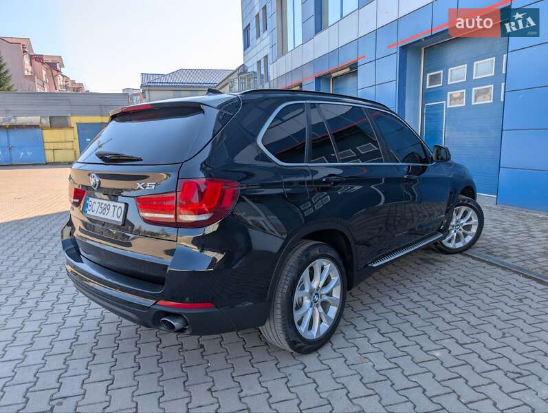 Позашляховик / Кросовер BMW X5 2015 в Косові