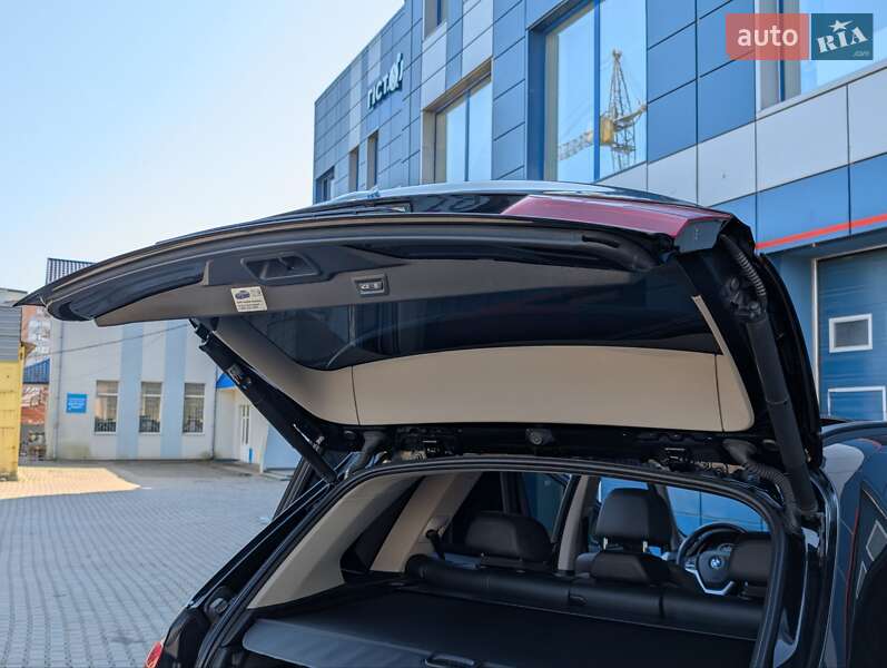 Позашляховик / Кросовер BMW X5 2015 в Косові