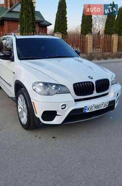 Внедорожник / Кроссовер BMW X5 2011 в 