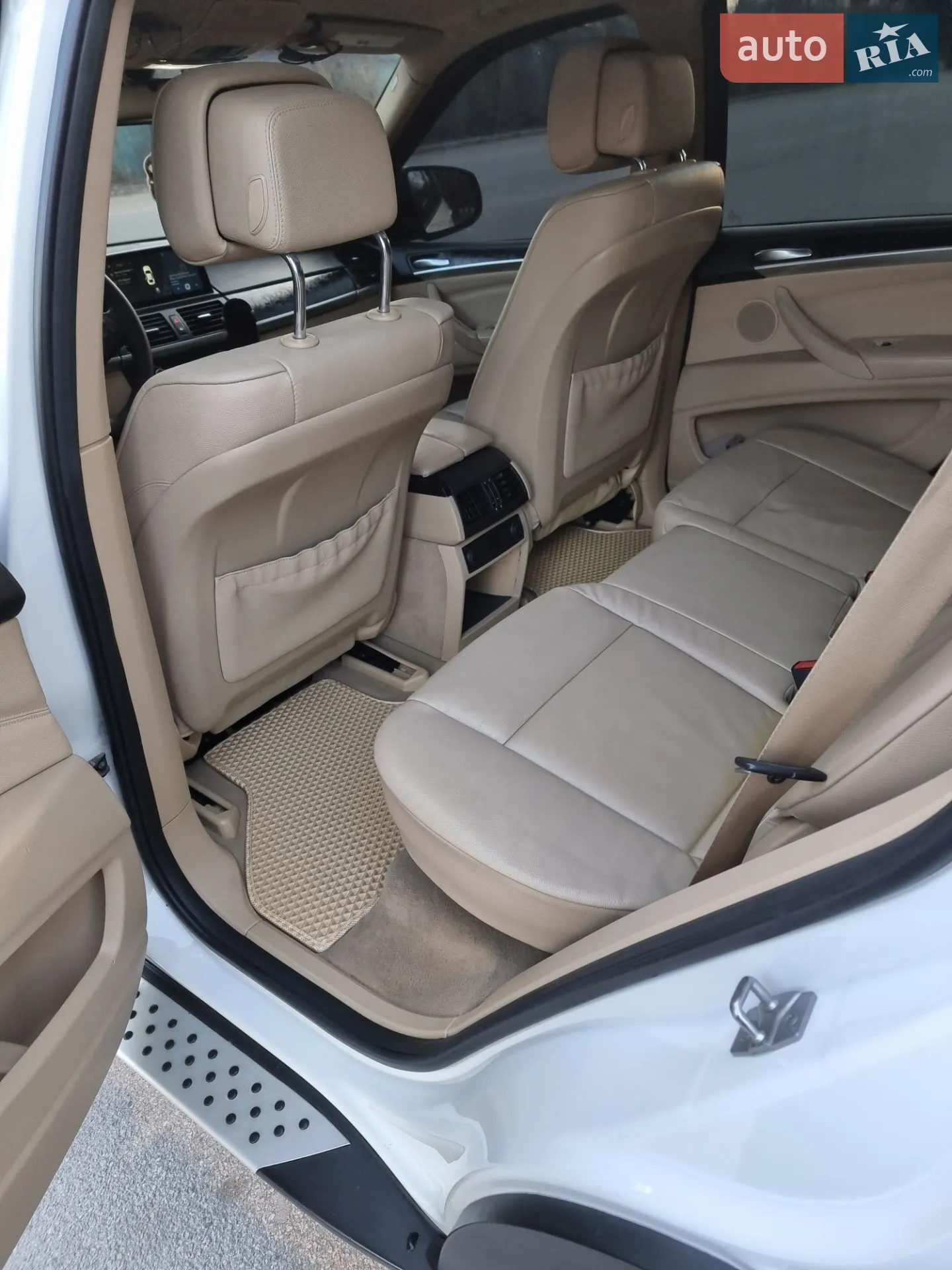 2011 BMW X5 - мініатюра 11