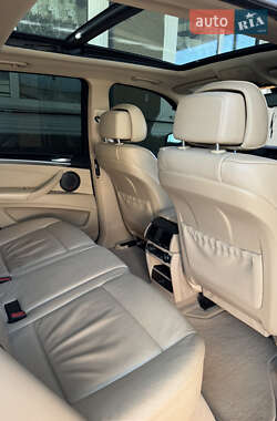 Внедорожник / Кроссовер BMW X5 2009 в 