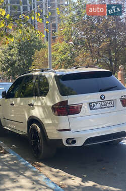 Внедорожник / Кроссовер BMW X5 2013 в 