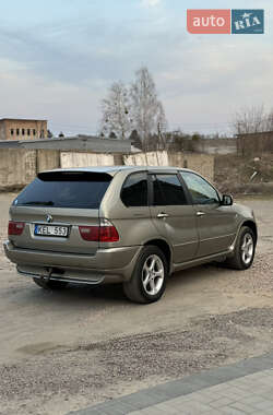 Внедорожник / Кроссовер BMW X5 2004 в 