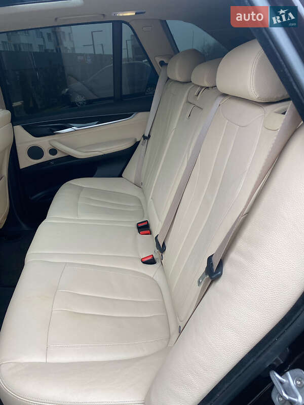 Внедорожник / Кроссовер BMW X5 2016 в Виннице