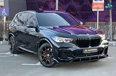 Внедорожник / Кроссовер BMW X5 2022 в Киеве