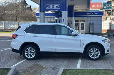 Внедорожник / Кроссовер BMW X5 2015 в 