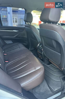 Внедорожник / Кроссовер BMW X5 2015 в 
