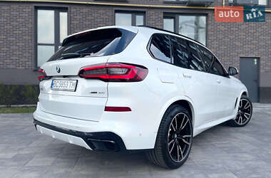 Позашляховик / Кросовер BMW X5 2022 в 