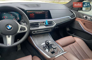 Позашляховик / Кросовер BMW X5 2022 в 