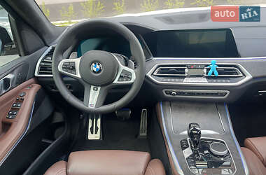 Позашляховик / Кросовер BMW X5 2022 в 