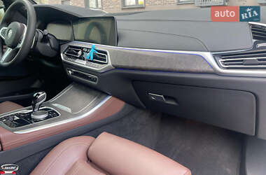 Позашляховик / Кросовер BMW X5 2022 в 