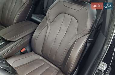 Внедорожник / Кроссовер BMW X5 2016 в 