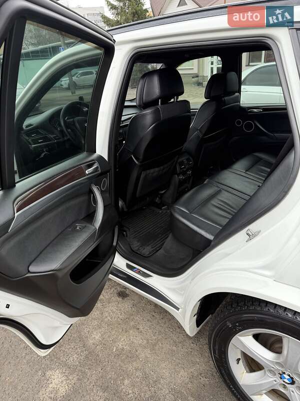 Позашляховик / Кросовер BMW X5 2012 в Полтаві