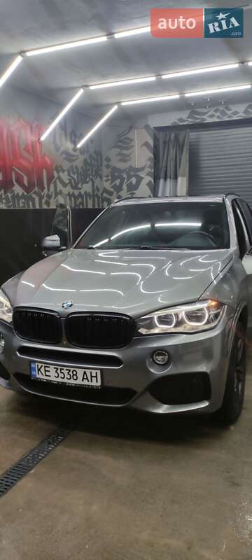 Внедорожник / Кроссовер BMW X5 2014 в 