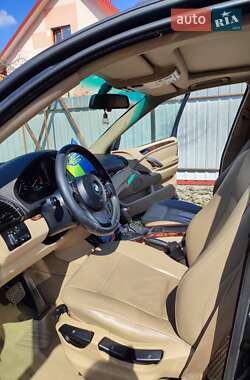 Позашляховик / Кросовер BMW X5 2005 в 