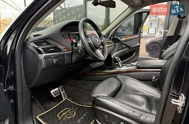 Позашляховик / Кросовер BMW X5 2010 в 