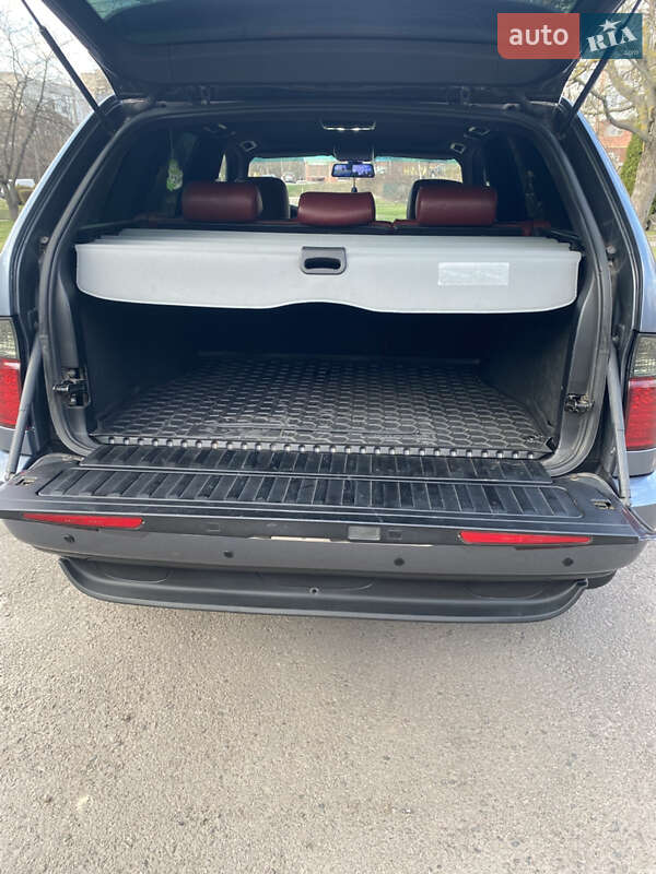 Позашляховик / Кросовер BMW X5 2001 в Рівному