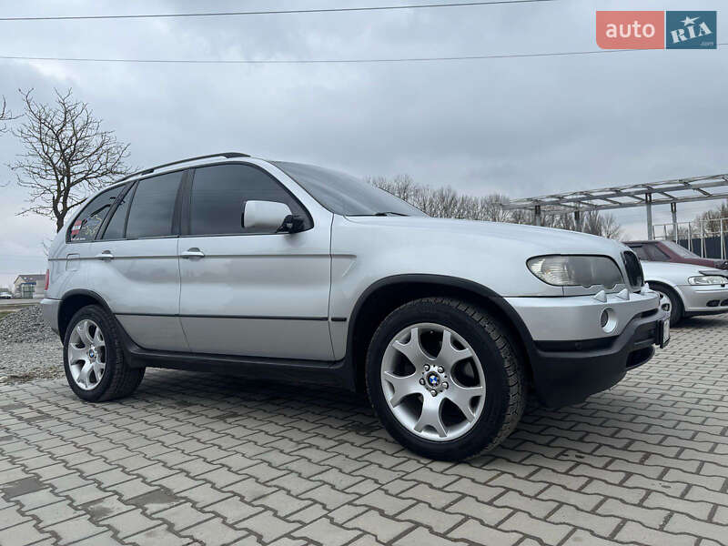 Внедорожник / Кроссовер BMW X5 2003 в Хотине