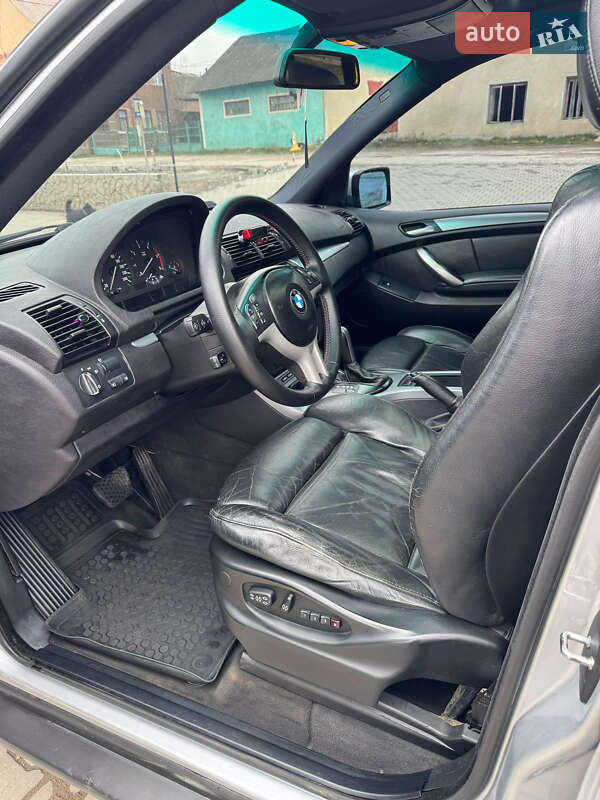 Внедорожник / Кроссовер BMW X5 2003 в Хотине
