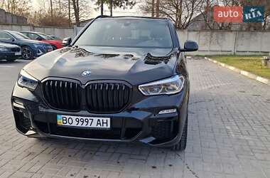Внедорожник / Кроссовер BMW X5 2019 в 