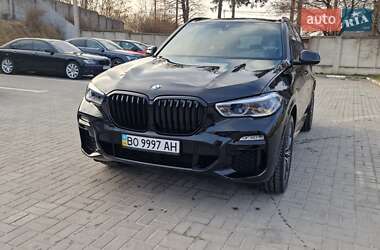 Внедорожник / Кроссовер BMW X5 2019 в 