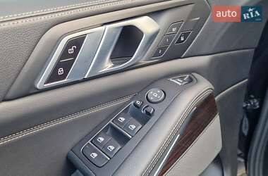 Внедорожник / Кроссовер BMW X5 2019 в 