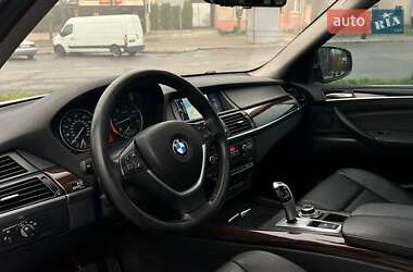 Позашляховик / Кросовер BMW X5 2012 в 