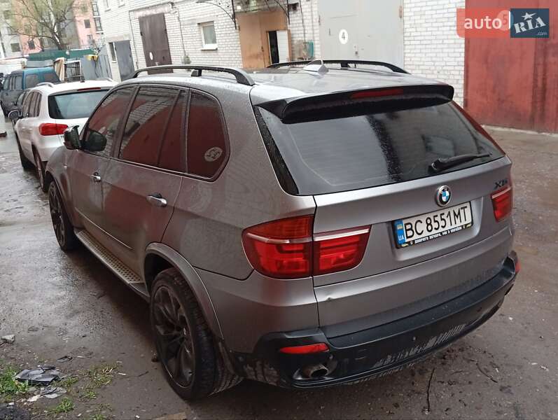 Позашляховик / Кросовер BMW X5 2010 в Львові