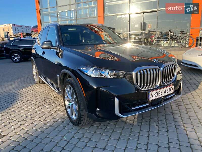 Внедорожник / Кроссовер BMW X5 2023 в 