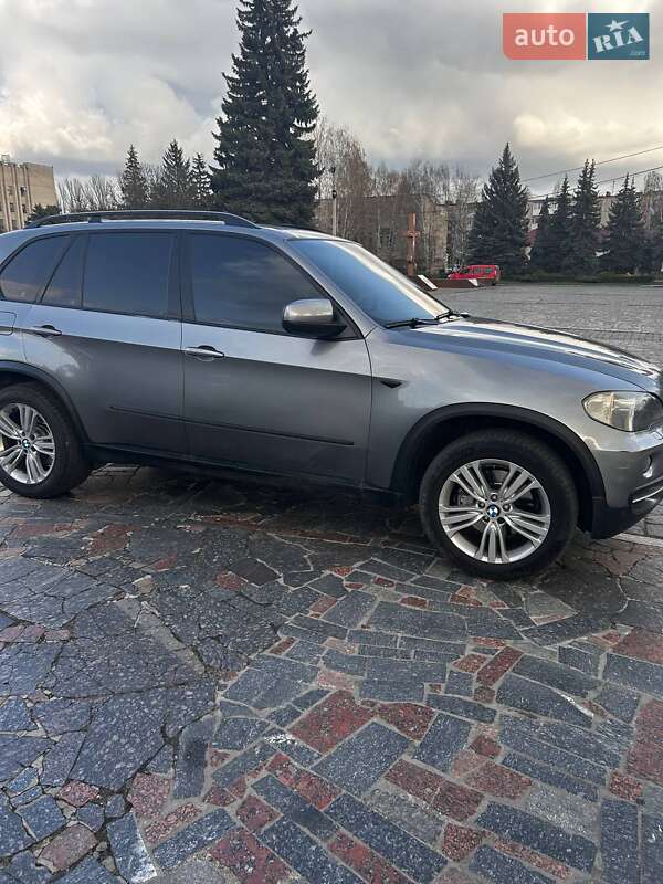 Внедорожник / Кроссовер BMW X5 2009 в Кременчуге