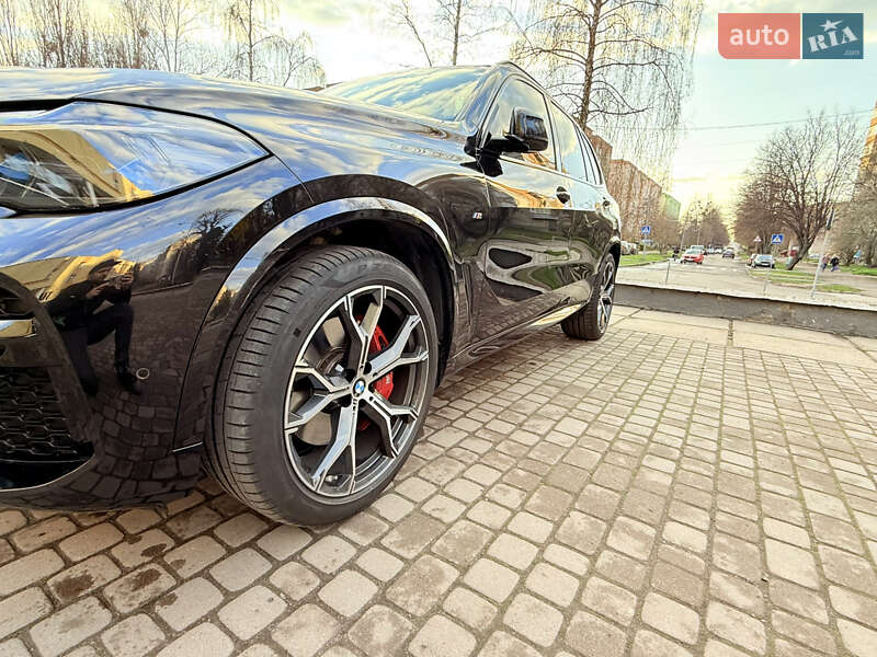Позашляховик / Кросовер BMW X5 2022 в Луцьку