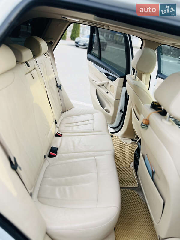 Позашляховик / Кросовер BMW X5 2014 в Житомирі