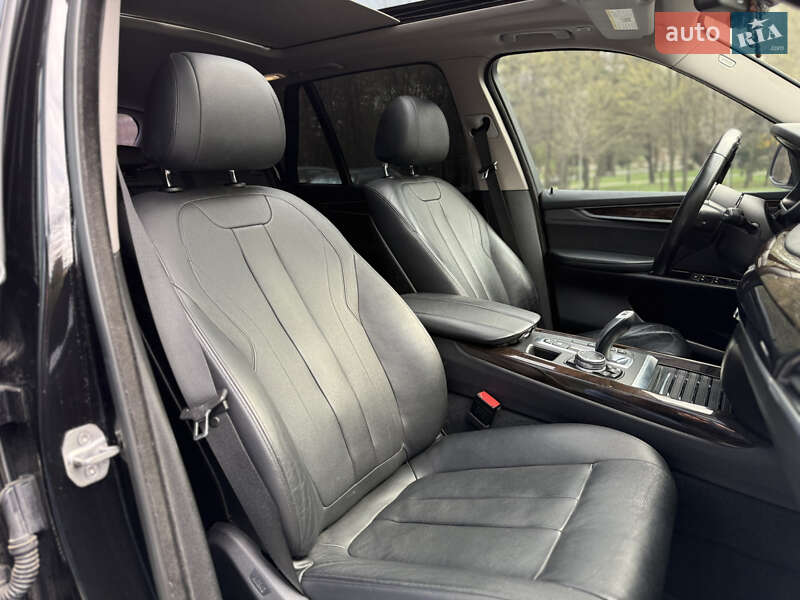 Внедорожник / Кроссовер BMW X5 2015 в Львове фото 49 Внедорожник / Кроссовер BMW X5 2015 в Львове