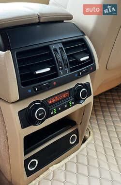 Внедорожник / Кроссовер BMW X5 2012 в 